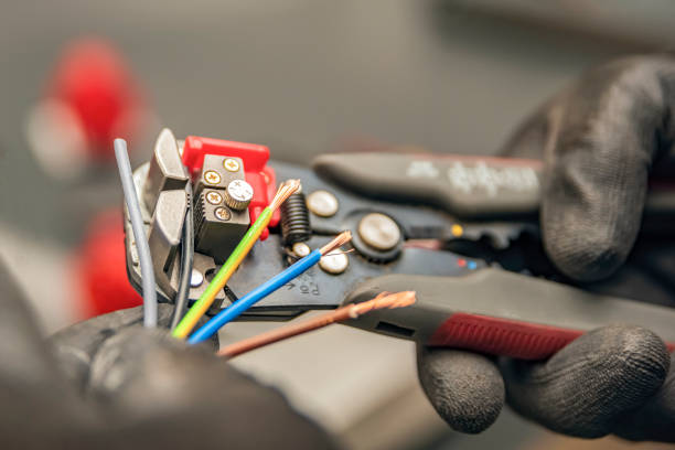Best 24-Hour Electrician  in Beach Park, IL